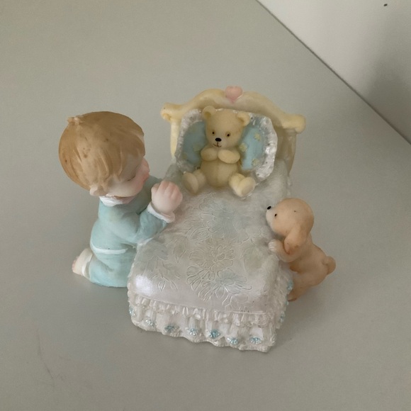 Vintage ADELINE COLLECTION Ceramic Praying Boy & Girl Kneeling Figurines X2 NEW - Picture 14 of 15